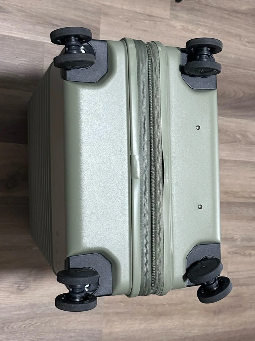 BEIS Olive Green Hardside Carry-On Spinner